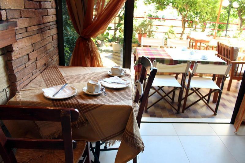 Philoxenia Hotel & Studios Rhodes City Bagian luar foto