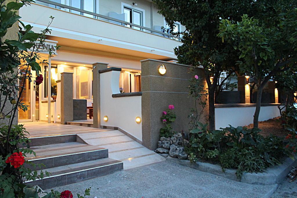 Philoxenia Hotel & Studios Rhodes City Bagian luar foto