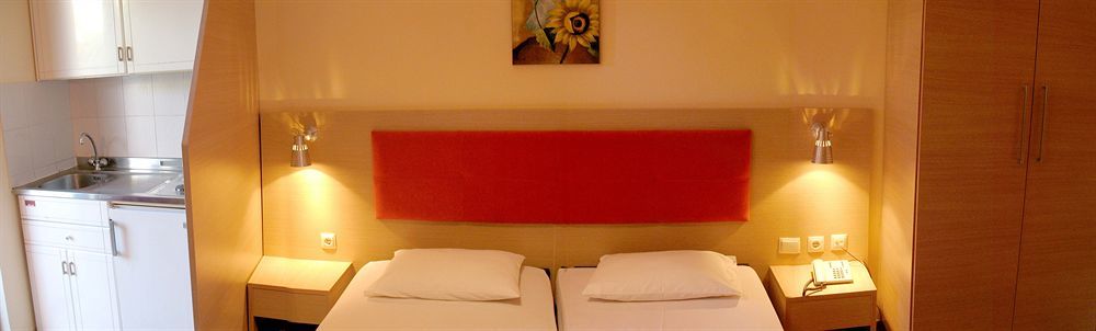 Philoxenia Hotel & Studios Rhodes City Bagian luar foto