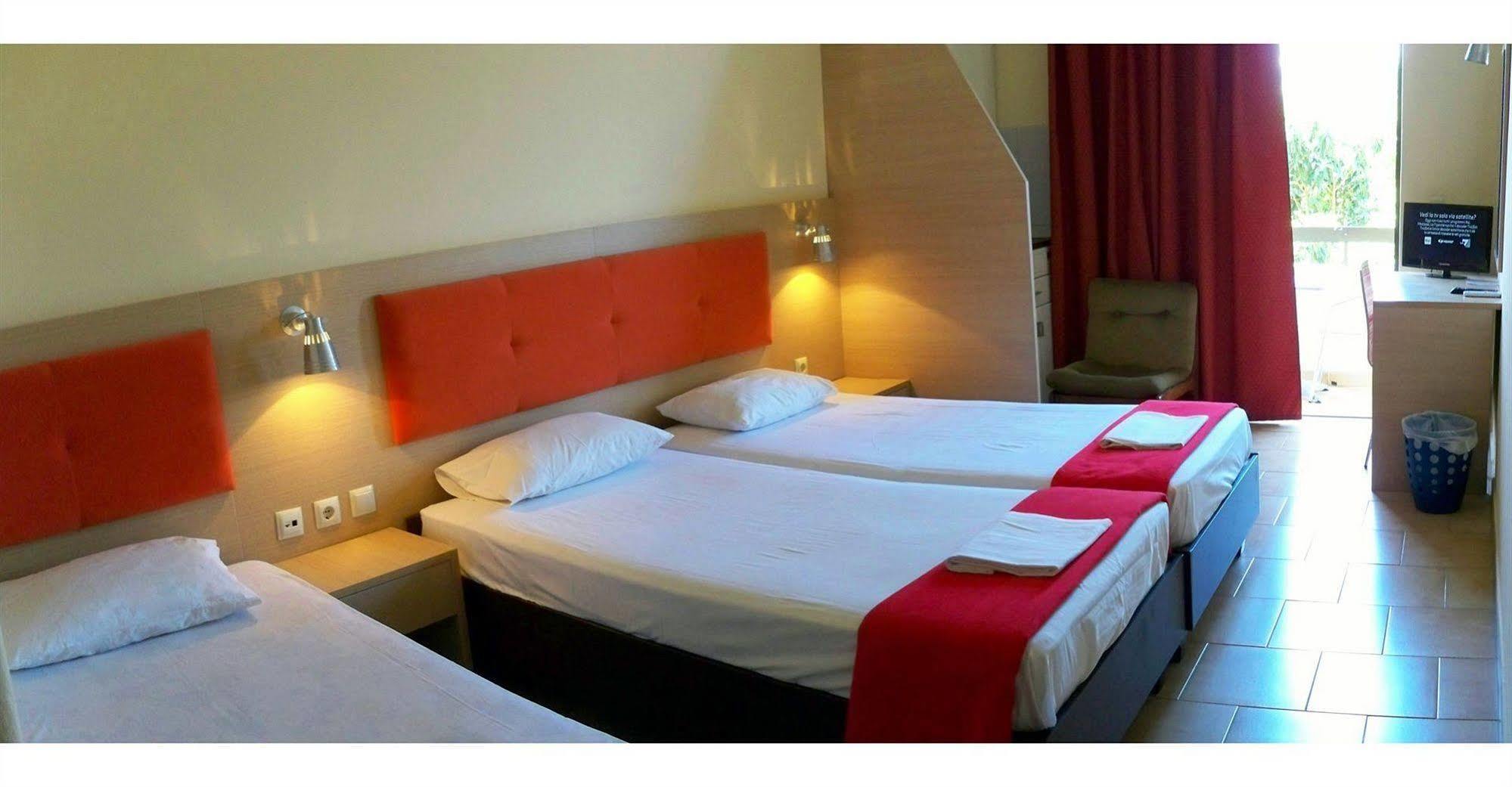 Philoxenia Hotel & Studios Rhodes City Bagian luar foto